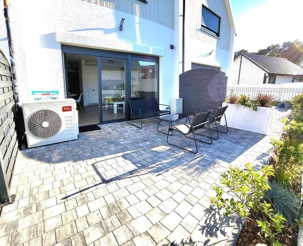 Apartamento Lesny Zakatek Jarosławiec Exterior foto